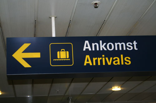 Ankomst / Arrival ("Ankomst" sounds very simular to the German word "Ankommen", but somehow funny)